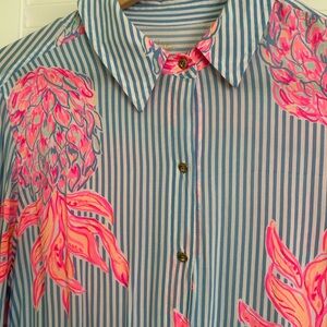 Lilly Pulitzer Women's Blue Striped Shirt with Pink Floral
